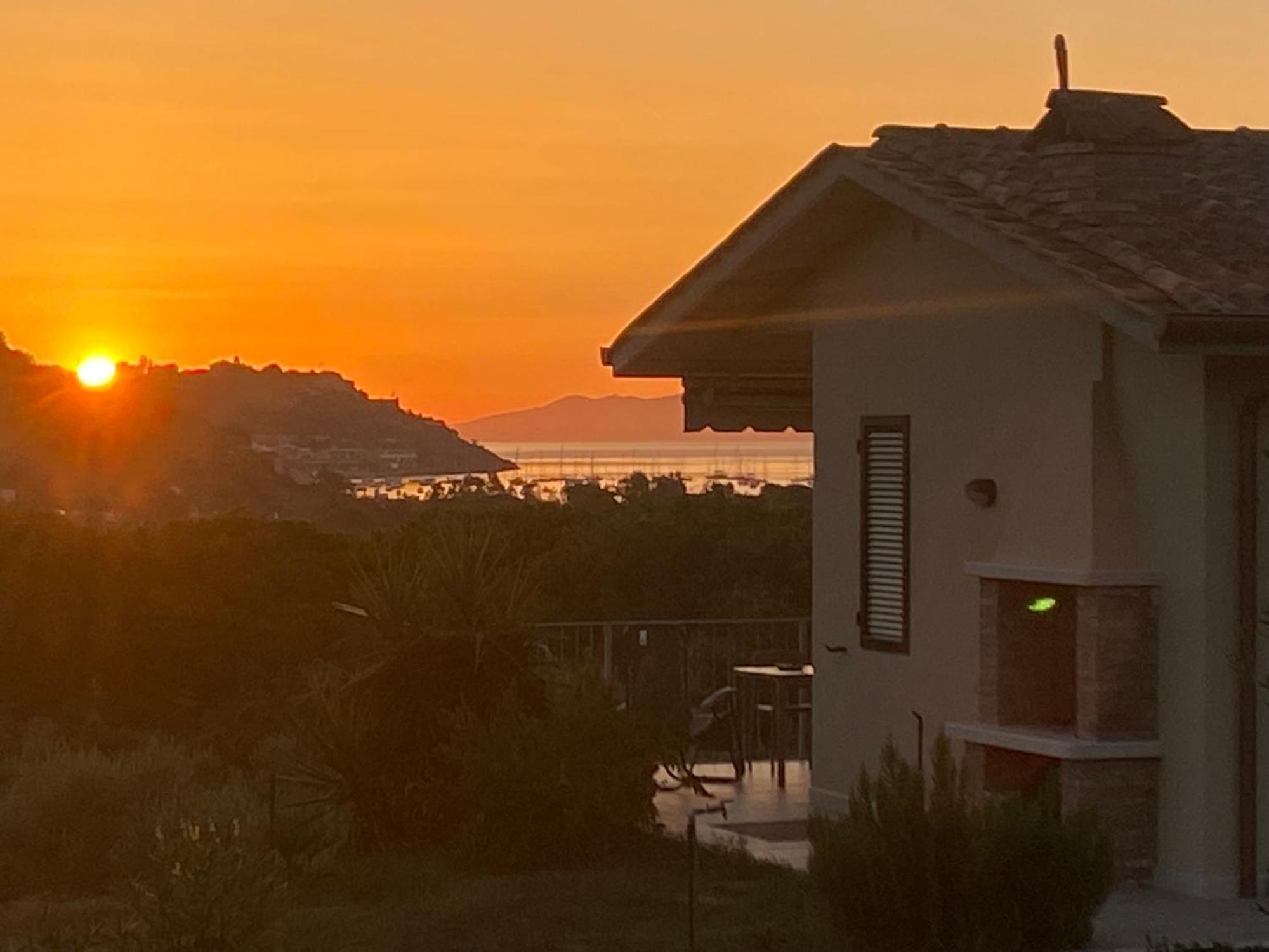 Appartamenti Mirella Capoliveri  Bagian luar foto